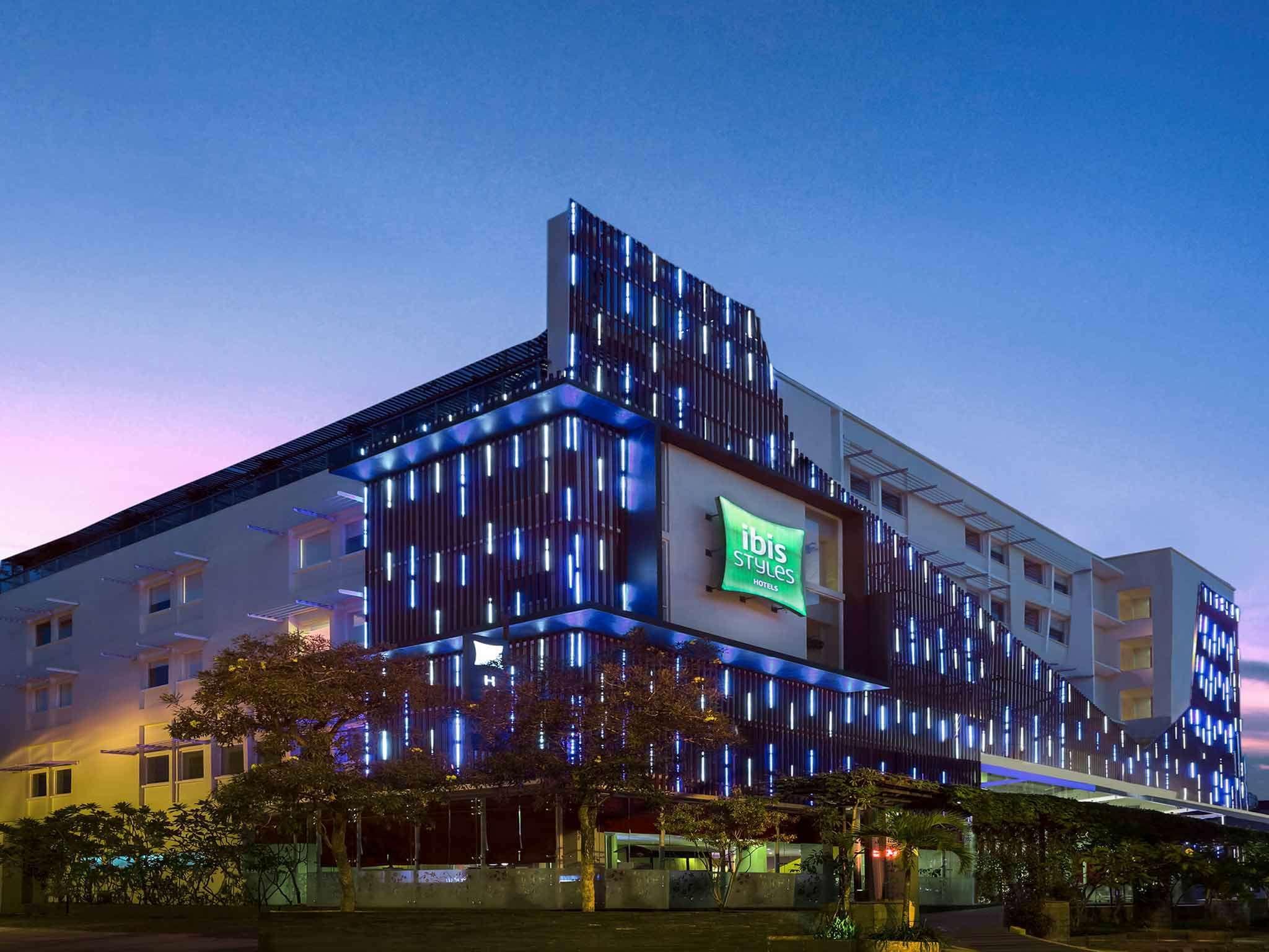 Ibis Styles Yogyakarta Exterior foto