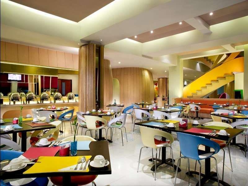 Ibis Styles Yogyakarta Exterior foto